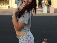 cute amateur gf showing her tits