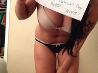 Morenita posing nude and sucking dick