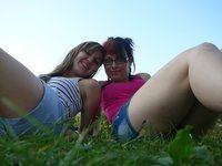 Two young amateur GFs