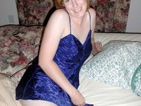 Redhead wife shows her body