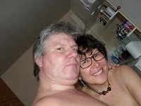 Mature amateur couple still have sexlife