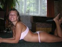Curvy amateur GF posing topless