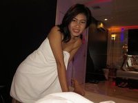 Asian amateur teen girl sucking dick