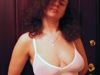 Sexlife of curly amateur wife