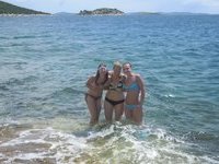 Three amateur GFs at vacation
