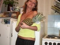 Russian amateur girl homemade pics