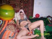 Russian wife posing and fucked