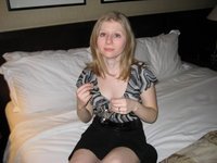 Sweet girl suck cock at hotel room