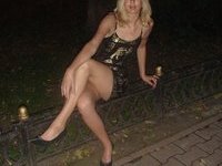 Blonde amateur MILF Oxana