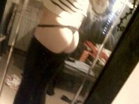 Self pics from amateur babe
