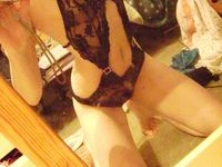 Self pics from amateur babe