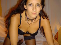 Amateur wife posing in lingerie