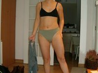 Amateur wife naked at home