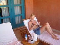 Blowjob and naked posing on vacations