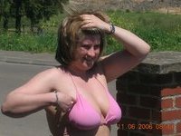 Mom with with big natural boobs