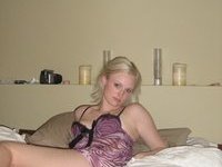 Nice blonde GF naked posing pics
