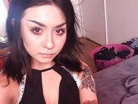 Beautiful tattooed slut hot blowjob pics