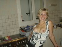 Blonde amateur wife sexlife