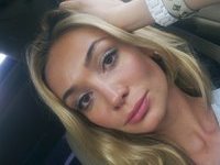Blonde babe instagram pics