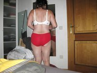 Mature amateur brunette wife