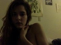 Natural naked yoga teen babe selfie