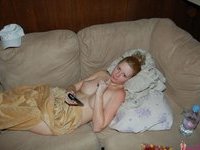 Blond amateur MILF naked and hardcore pics