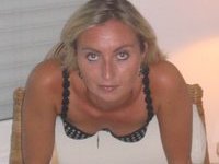 Blonde amateur MILF