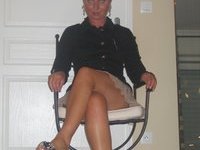 Blonde amateur MILF