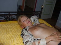 horny mature amateur wife