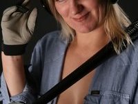 Czech amateur blonde first naked studio pics