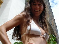 French amateur brunette wife