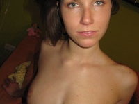 Amateur wife Candice posing on bed