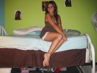 Teenage amateur GF nude in her room
