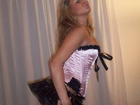 Jeanette sexy blonde posing pics