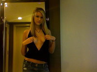 Sweet young girl private pics