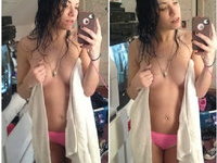Young amateur GF selfies collection