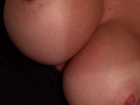 Huge tits on sexy milf