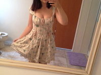 Teenage amateur GF making selfies