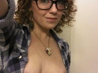 Young amateur GF with tattoos and glasses