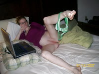 Nerdy amateur wife nude posing pics