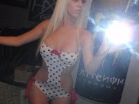 Naughty blonde babe selfies