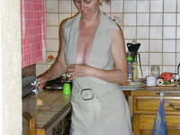 Amateur mom hot homemade pics