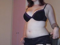 Nice curvy amateur girl