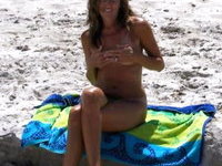 Vacation pics from sexy MILF