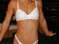 Muscle girl nude posing pics part 3