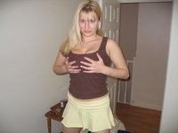 Blonde amateur wife Emma