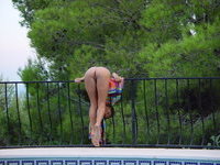 Amateurs naked near pool