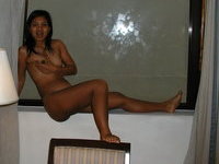 Thai amateur slut in my hotel room
