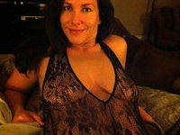 Sexy 43 yo amateur wife Regina