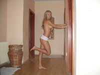 Teenage GF nude in her room